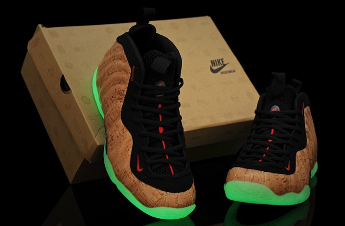 Date de sorties Nike Air Foamposite One Chaussures Hommes En vente Bois (2)
